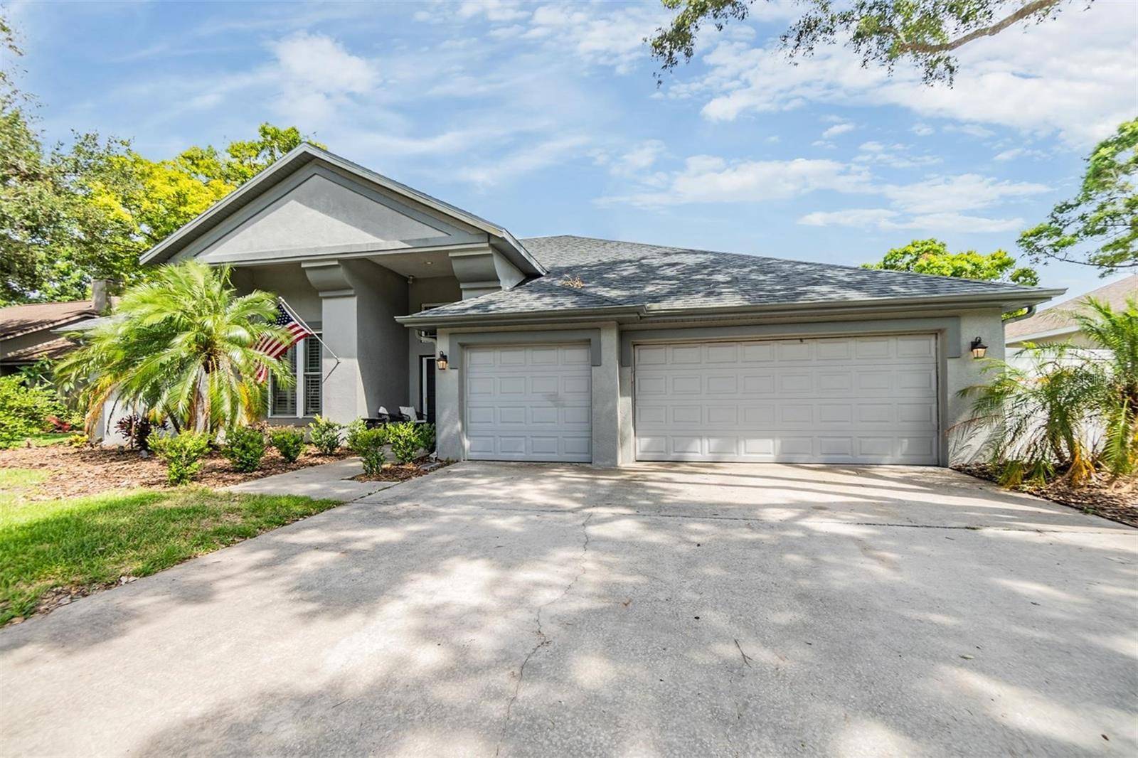 Valrico, FL 33596,2216 EAGLE BLUFF DR