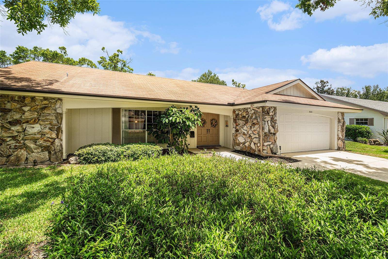 Hudson, FL 34667,8105 VALLEY STREAM LN