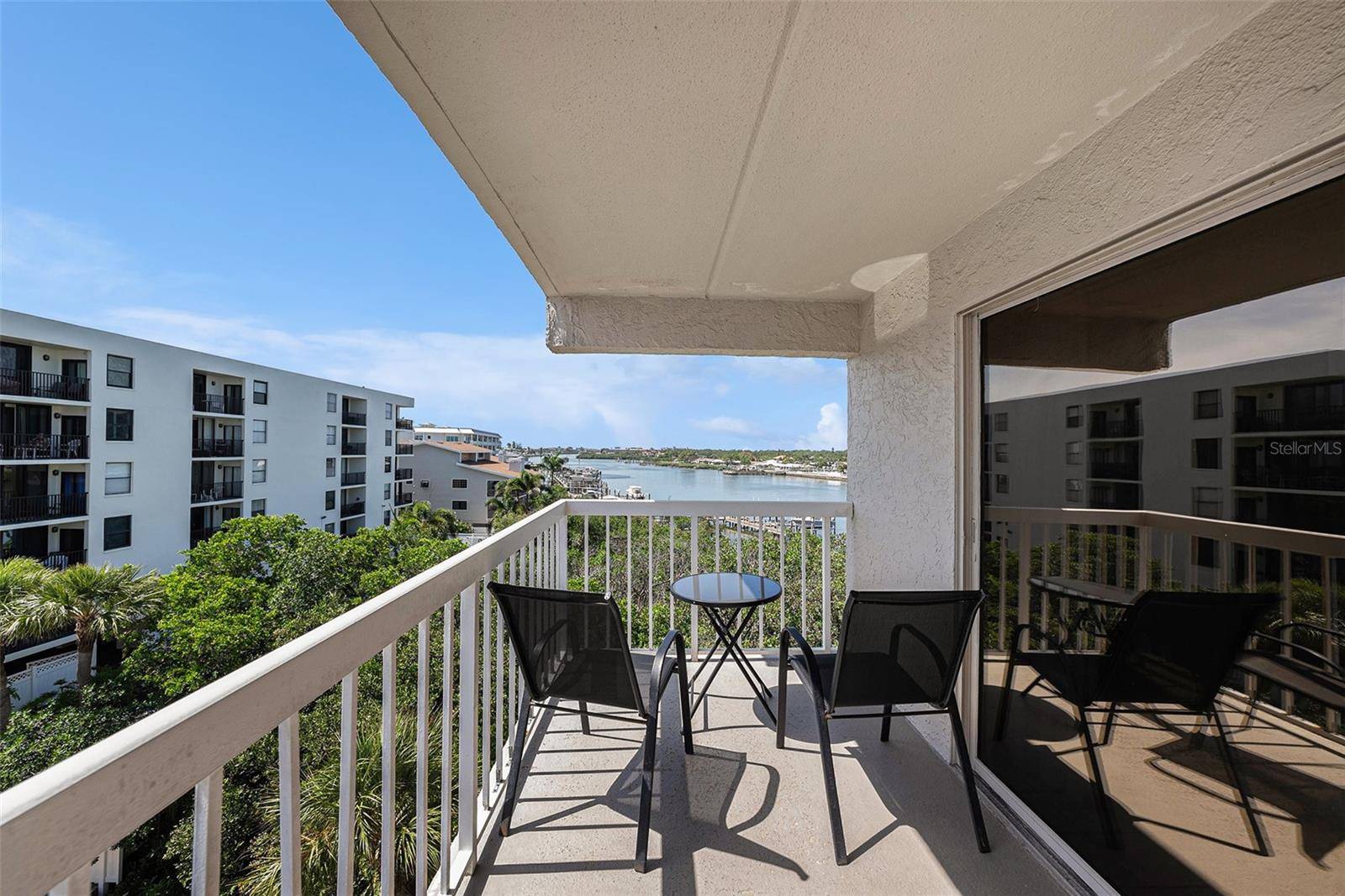 Indian Shores, FL 33785,19925 GULF BLVD #407