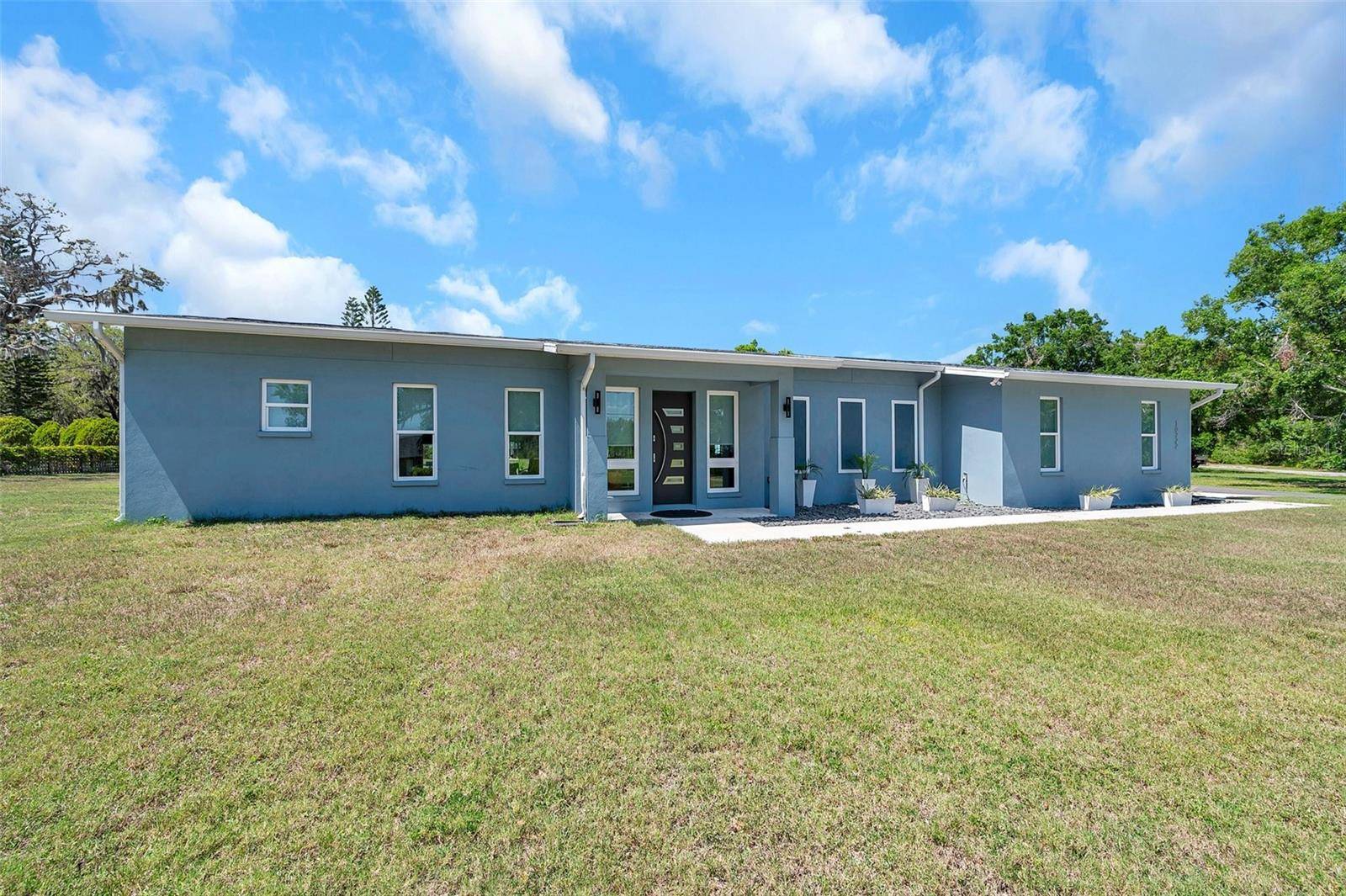 Wimauma, FL 33598,10722 SUMNER RD
