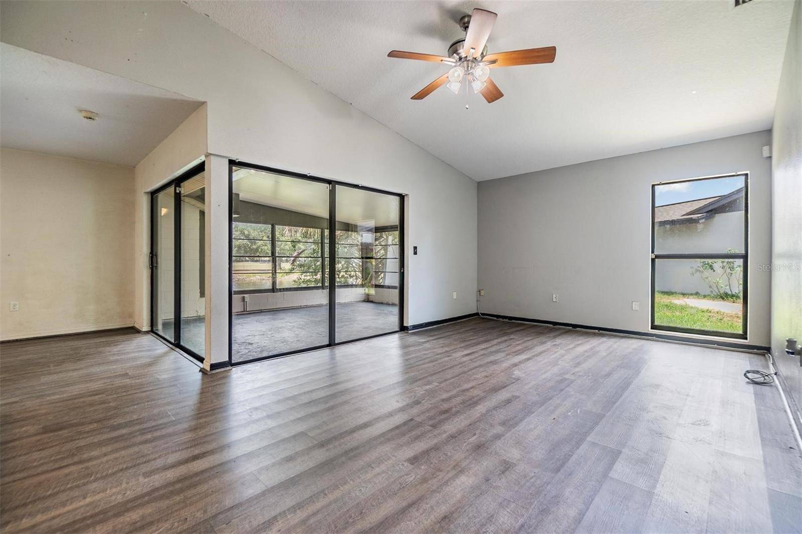 Tampa, FL 33624,5115 STONEHAVEN CT