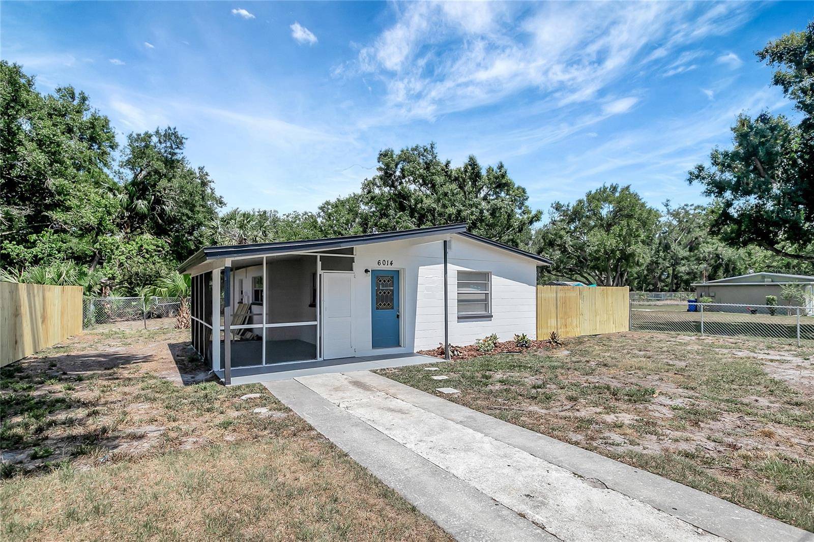 Tampa, FL 33619,6014 S 82ND ST