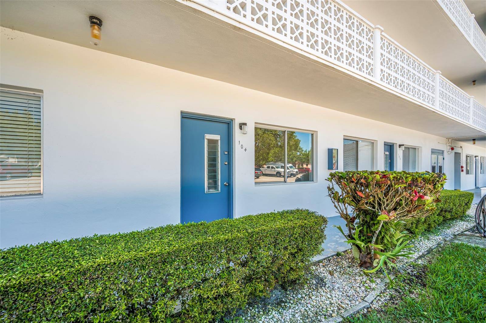 Seminole, FL 33772,11224 82ND AVE #104