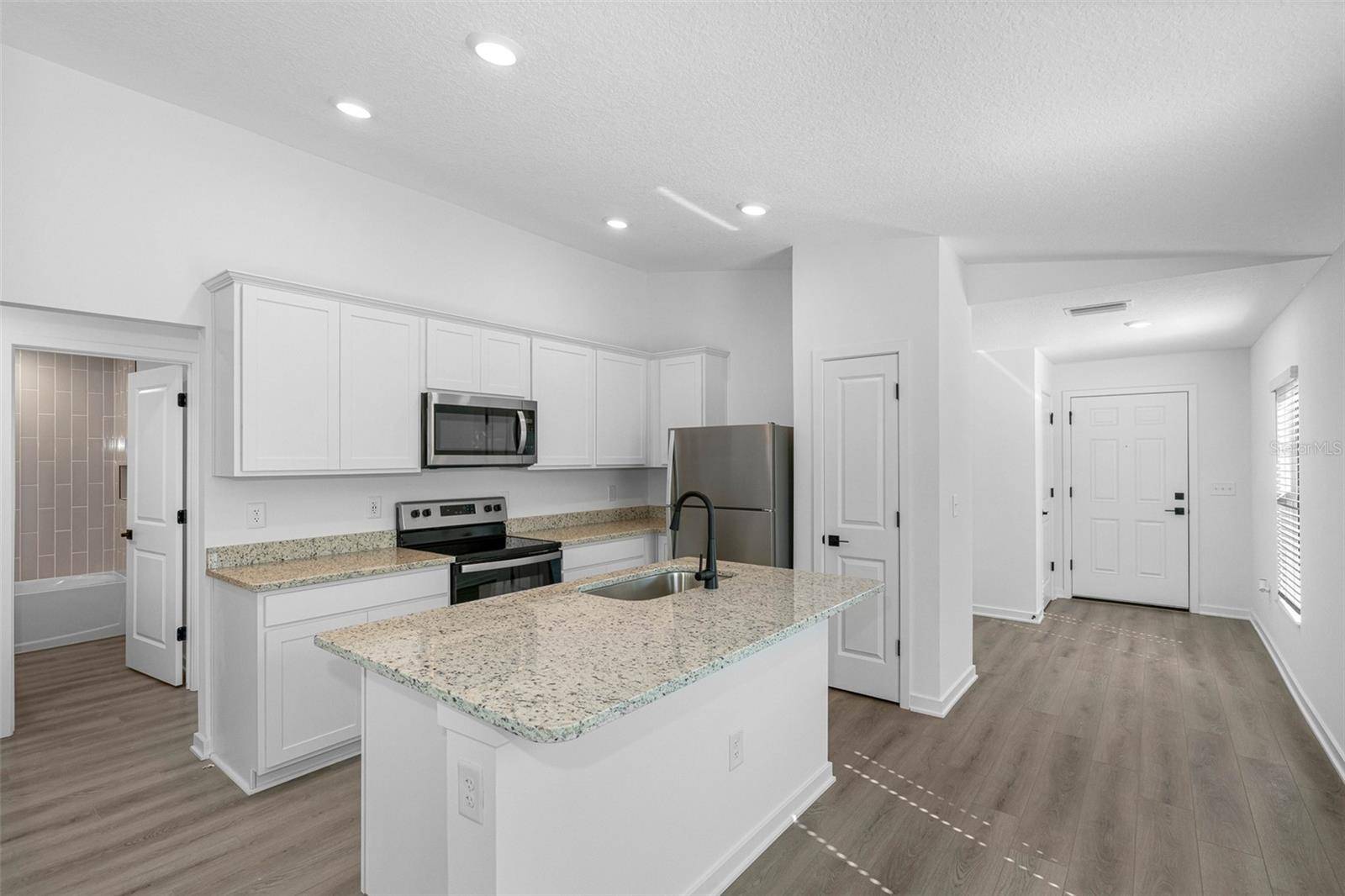 Weeki Wachee, FL 34614,11192 HUMBER RD
