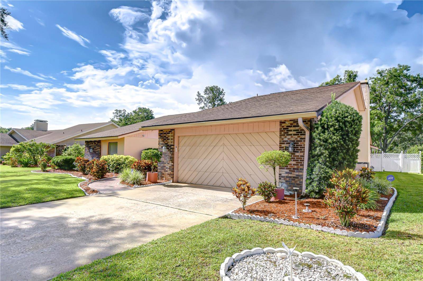 Tampa, FL 33624,13903 WOLCOTT DR