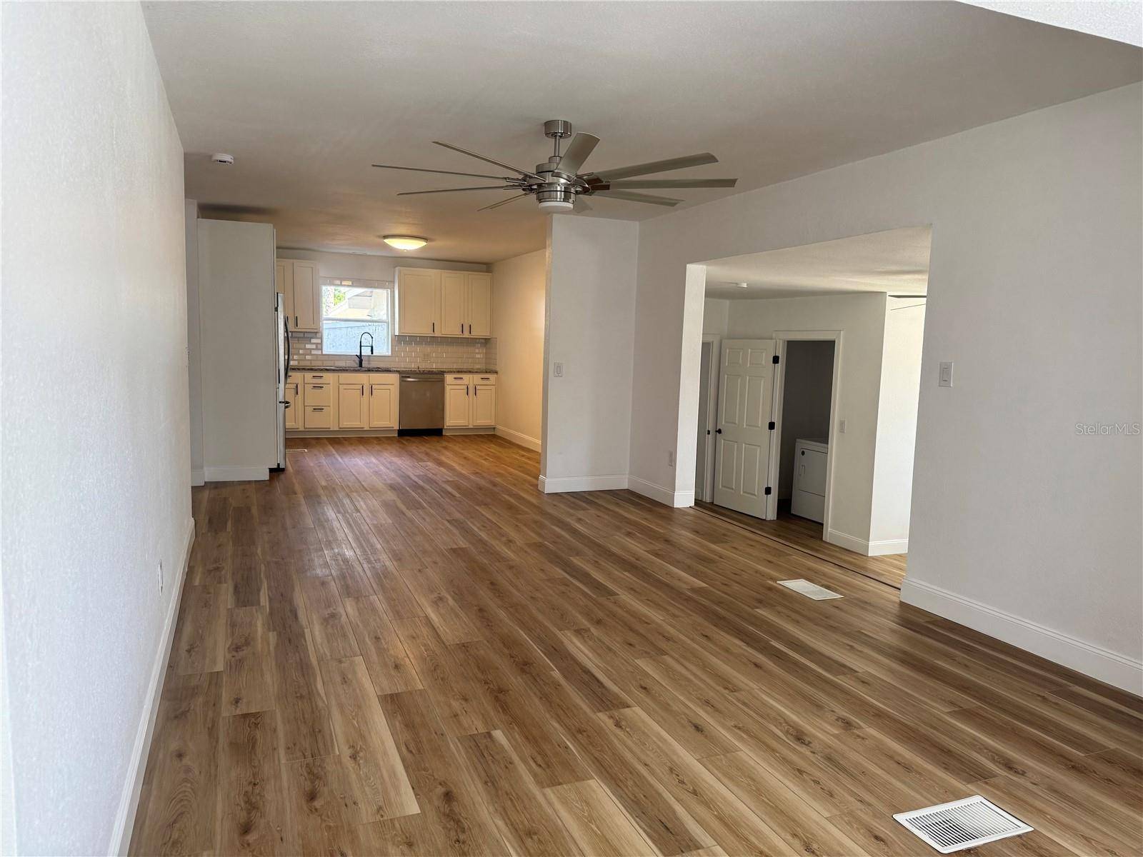 Sarasota, FL 34236,1371 14TH ST
