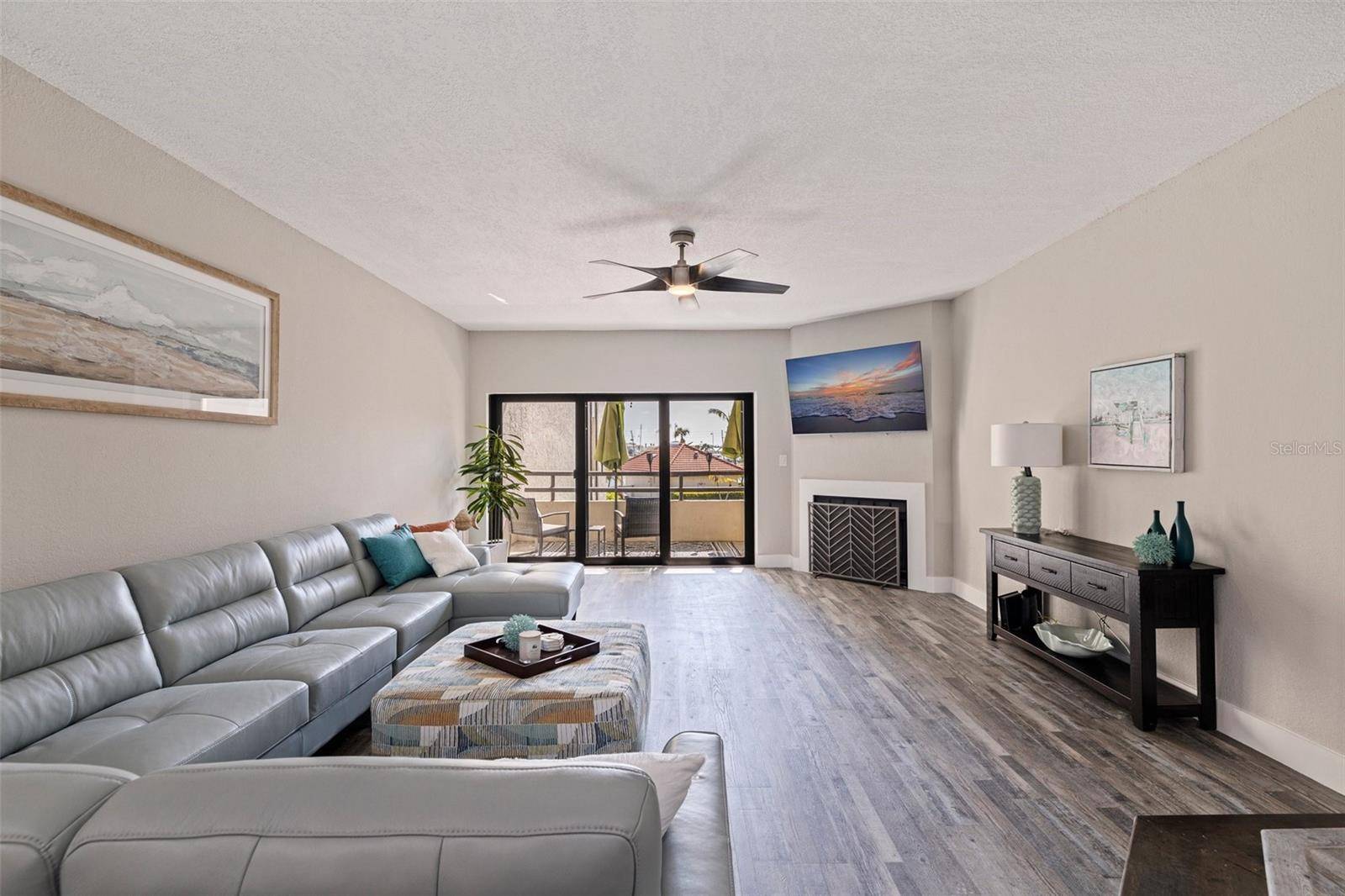 Tierra Verde, FL 33715,120 1ST ST E #109