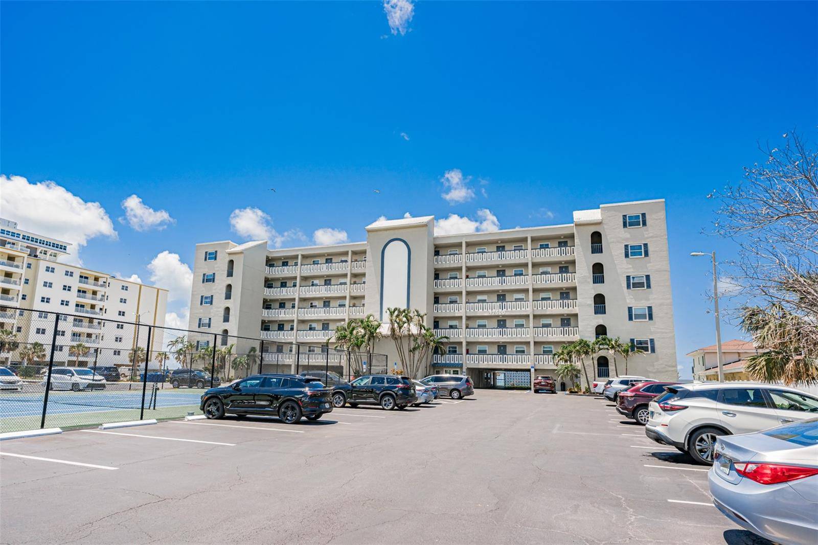 Redington Shores, FL 33708,17500 GULF BLVD #407
