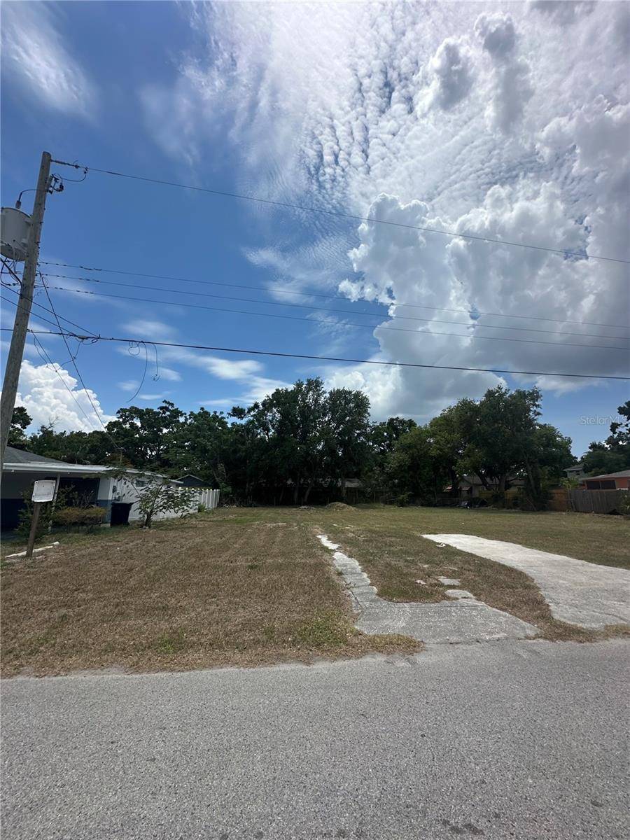 Tampa, FL 33607,1714 W ST JOHN ST