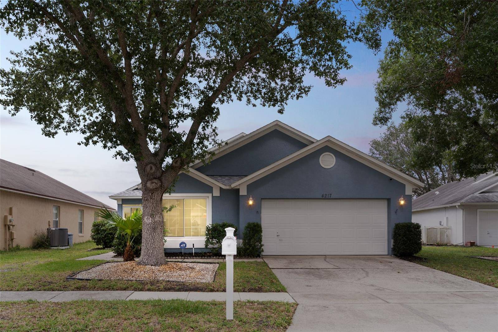 Orlando, FL 32826,4217 KINGBIRD CT