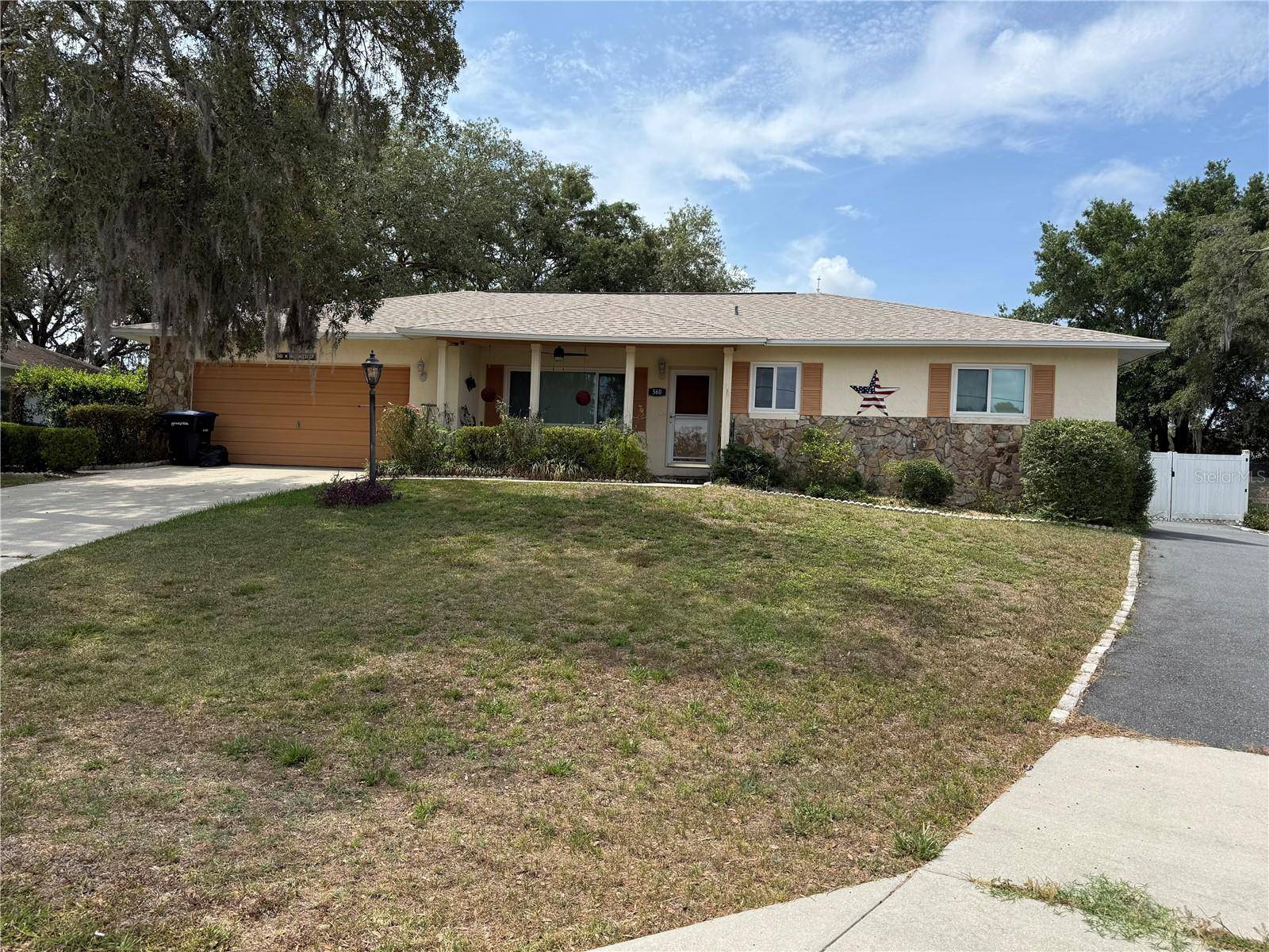Beverly Hills, FL 34465,560 W MILKWEED LOOP