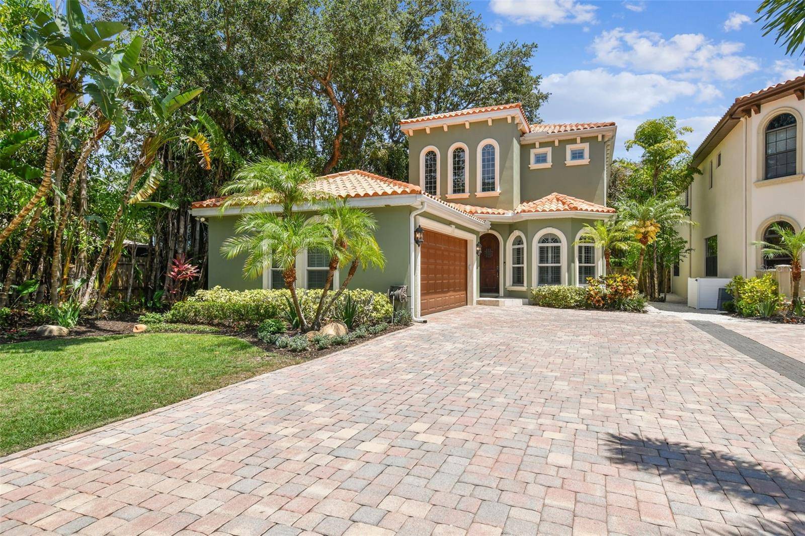 Tampa, FL 33611,6008 INTERBAY BLVD