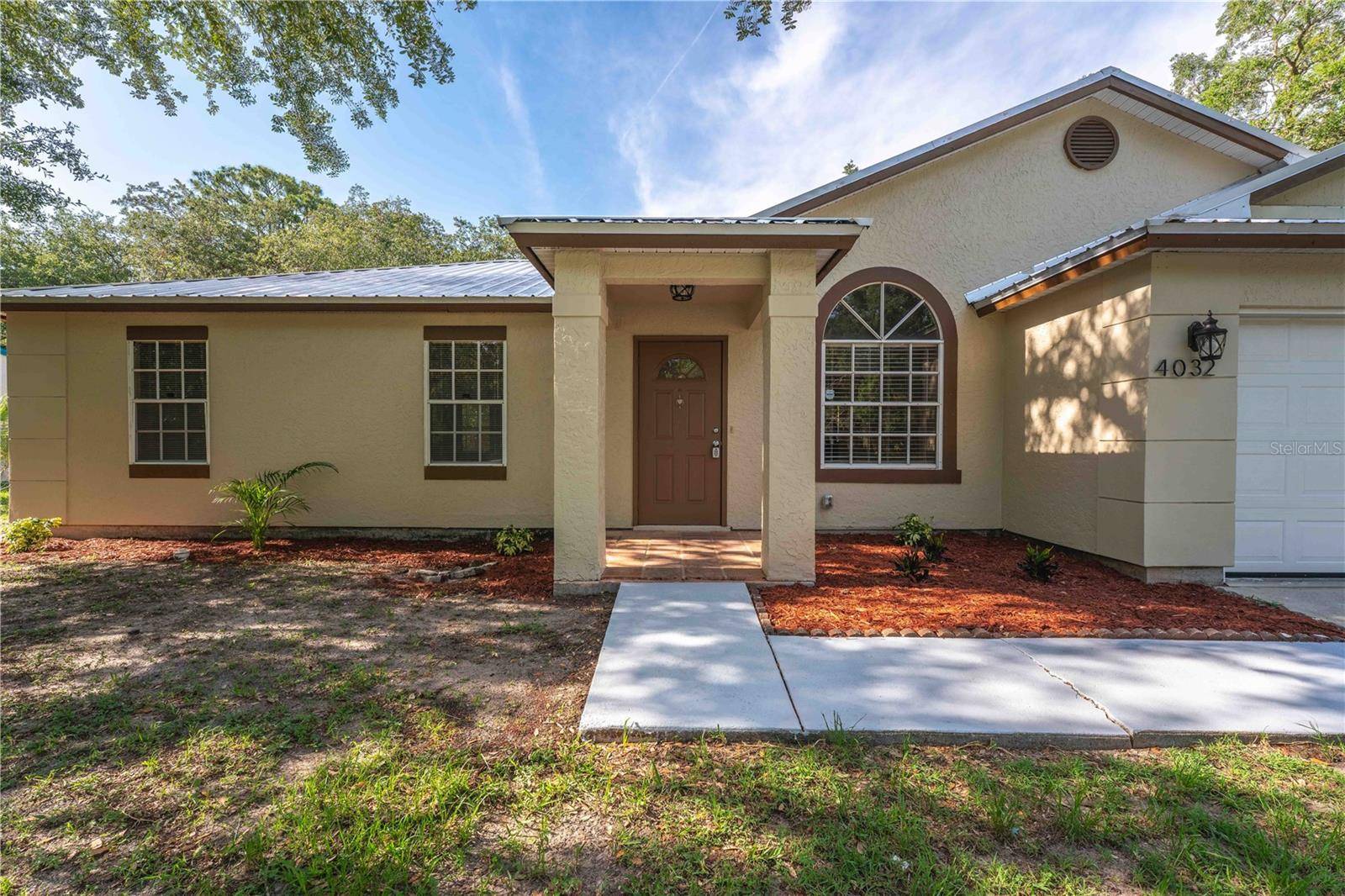 Labelle, FL 33935,4032 ALBANY RD