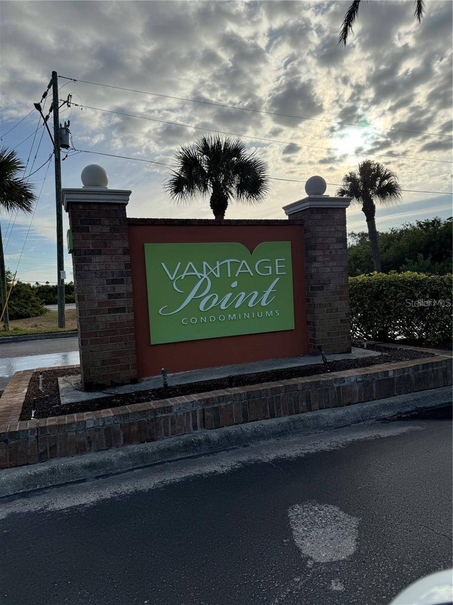 St Petersburg, FL 33702,10200 GANDY BLVD N #723