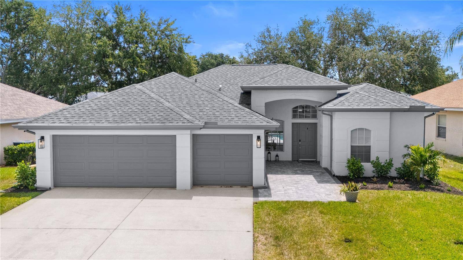 Tarpon Springs, FL 34688,403 CARRIAGE HOUSE LN