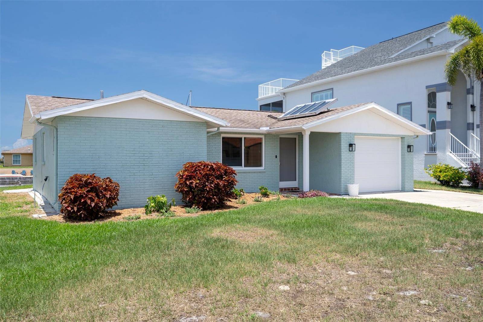 Hudson, FL 34667,15713 CENTURY DR