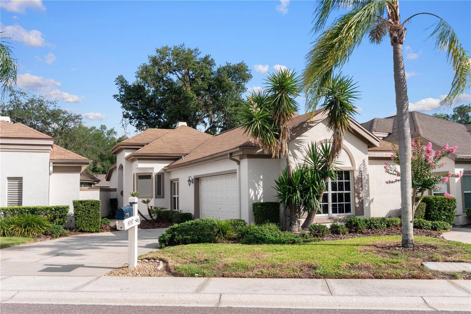 Valrico, FL 33596,5117 FAIRWAY ONE DR