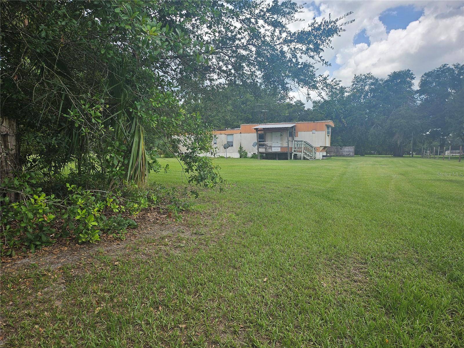 Lithia, FL 33547,2452 WELCOME RD