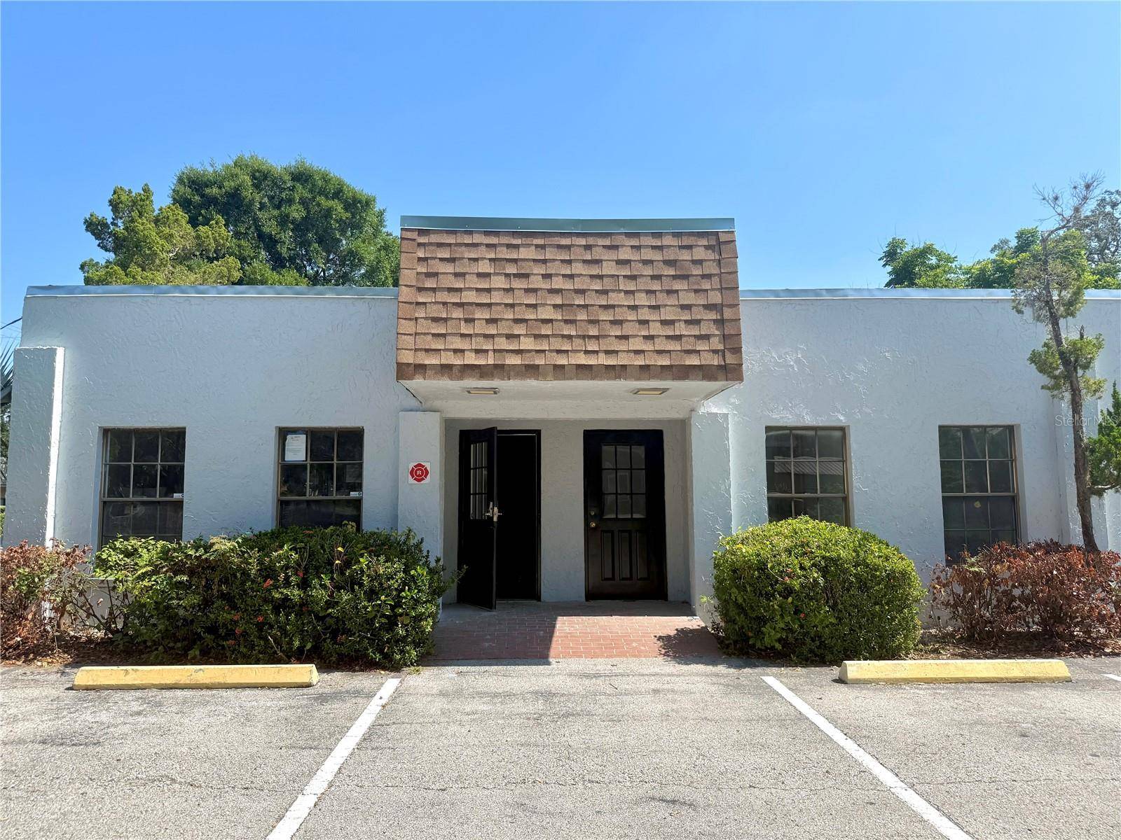 Brandon, FL 33510,131 N MOON AVE