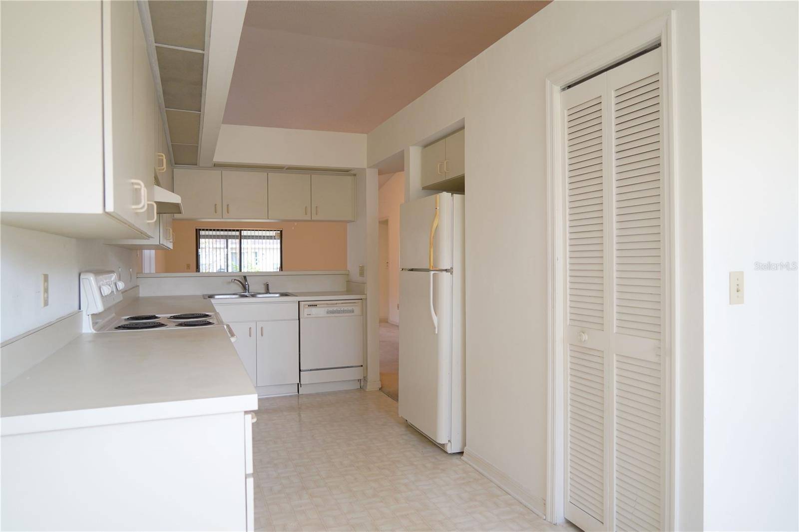 Riverview, FL 33578,10913 FENWAY GLEN CT