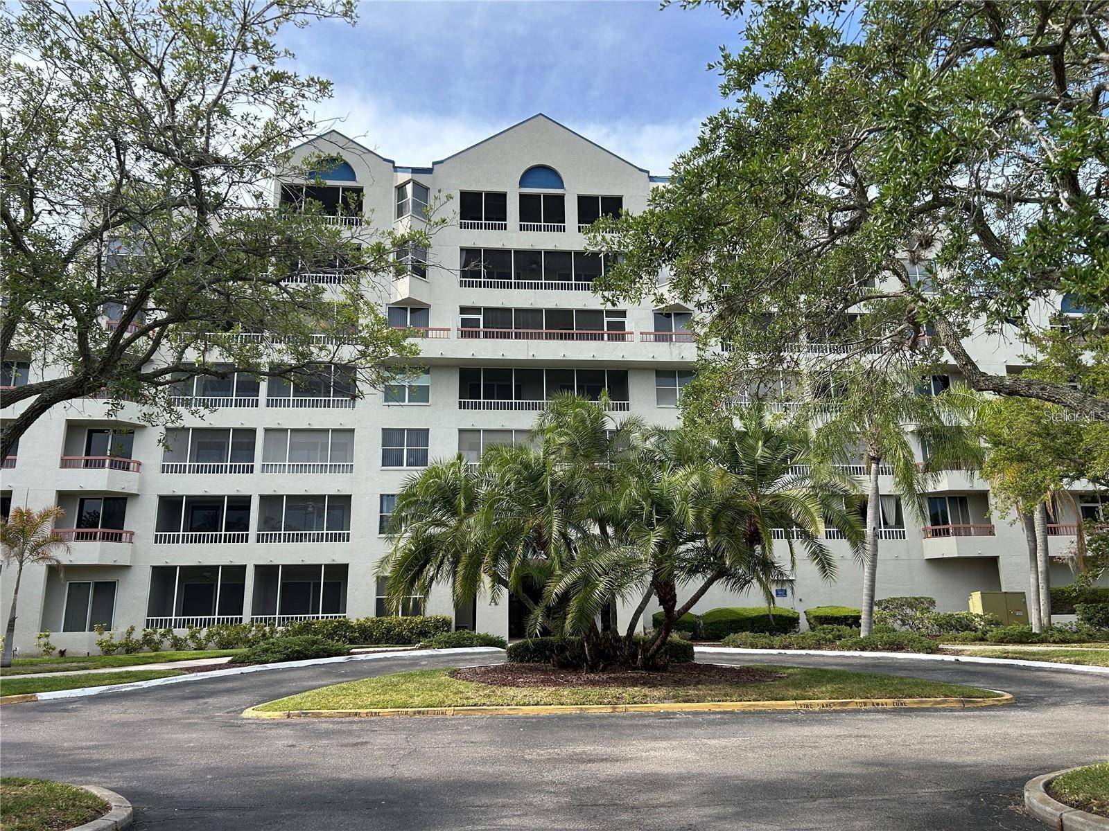 Clearwater, FL 33762,2333 FEATHER SOUND DR #A301