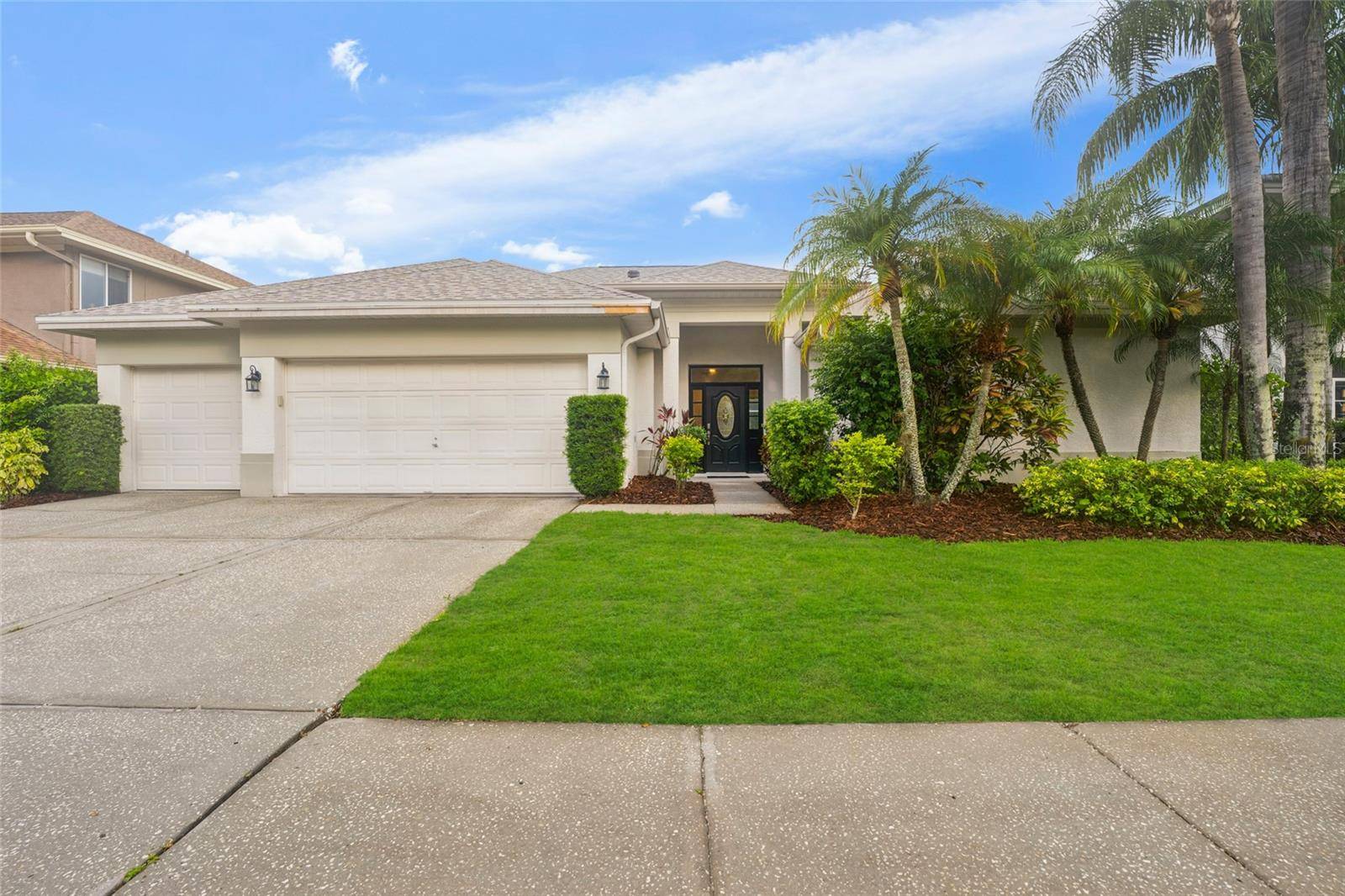 Tampa, FL 33626,9402 WOODBAY DR