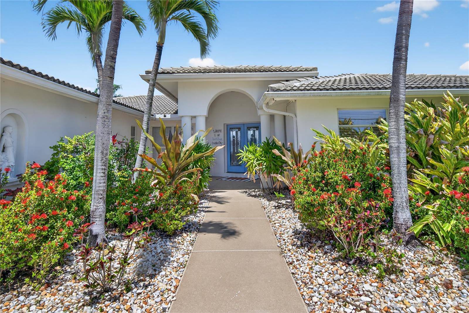 Clearwater Beach, FL 33767,511 ISLAND WAY