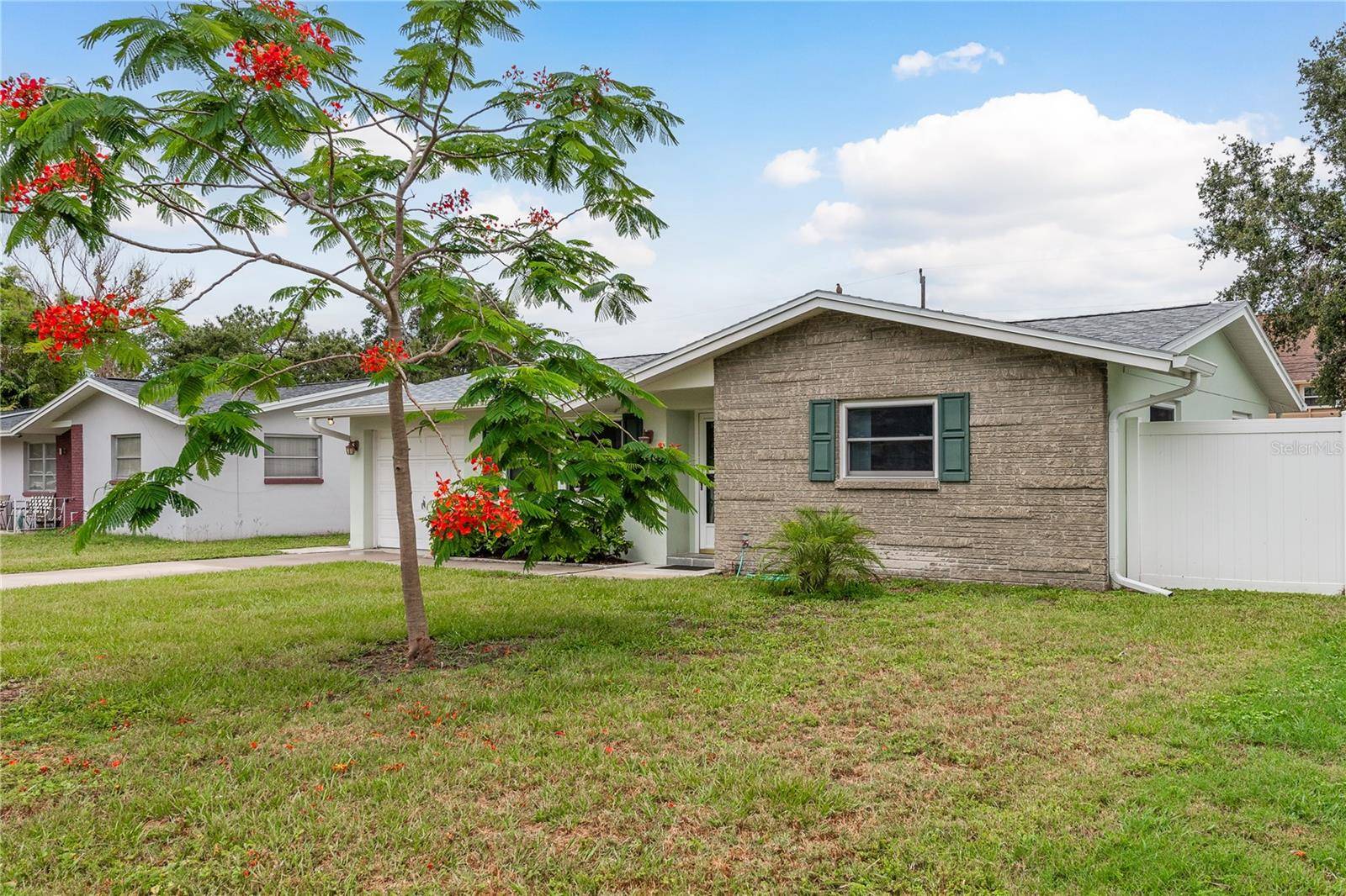 Dunedin, FL 34698,2020 DOUGLAS AVE