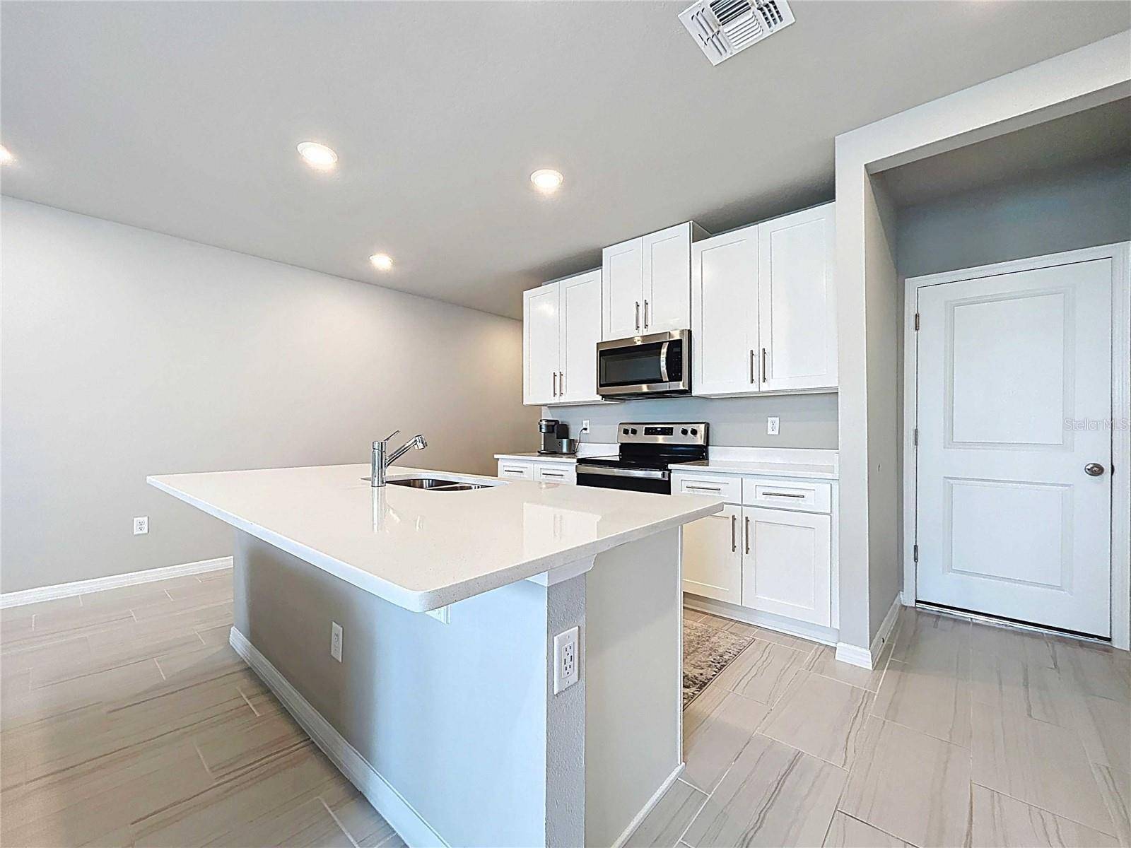 Wesley Chapel, FL 33545,32451 LIMITLESS PL