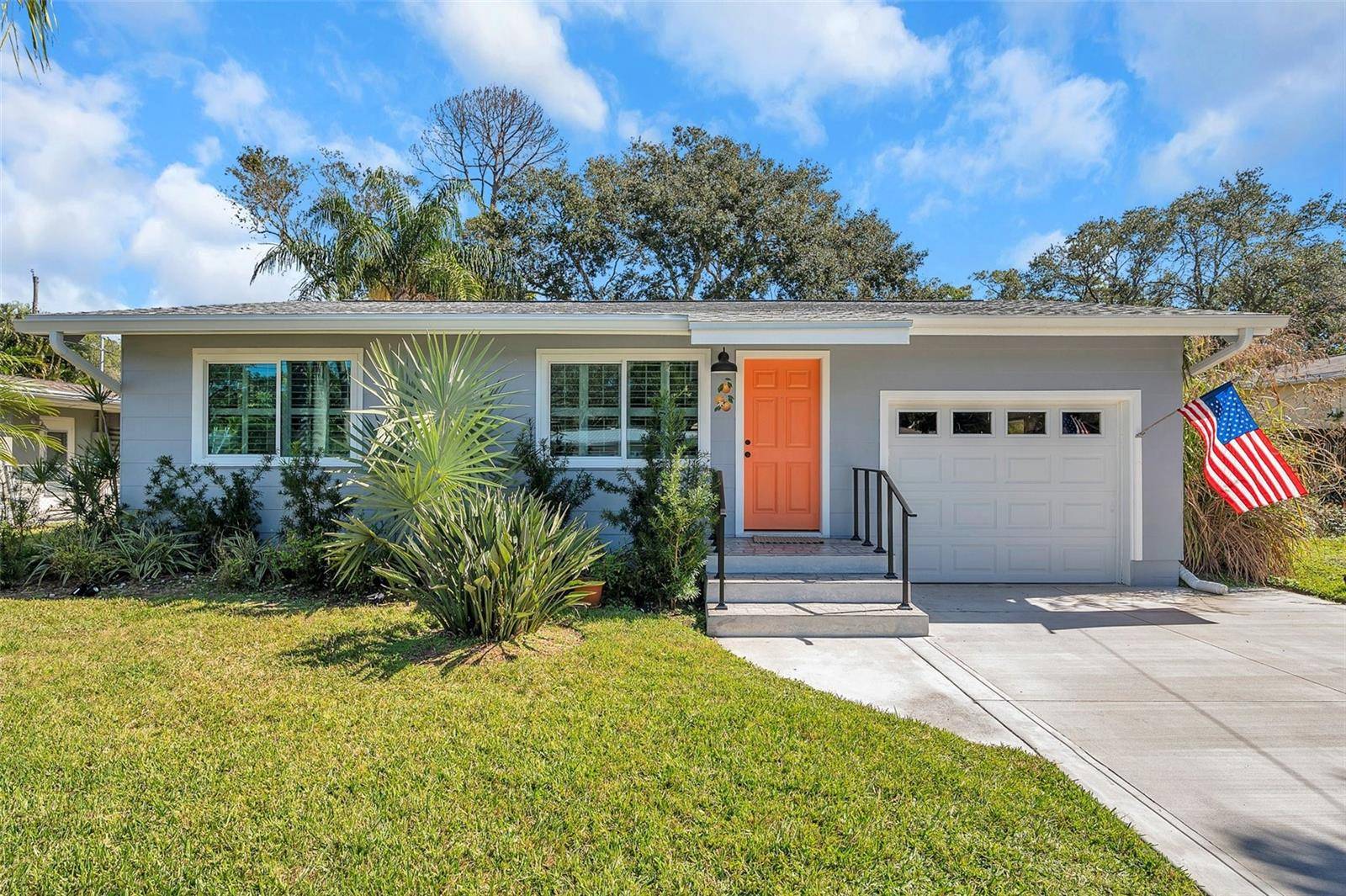 Dunedin, FL 34698,1841 DOUGLAS AVE