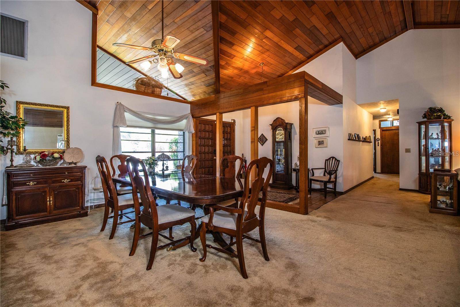 Brandon, FL 33511,309 HIDDEN LAKE DR