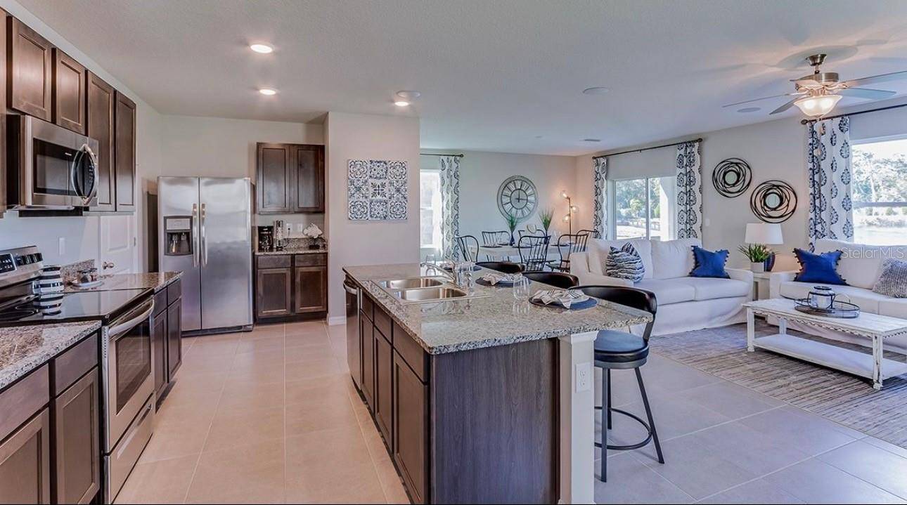 Wesley Chapel, FL 33545,5522 OXFORD GRAY RD