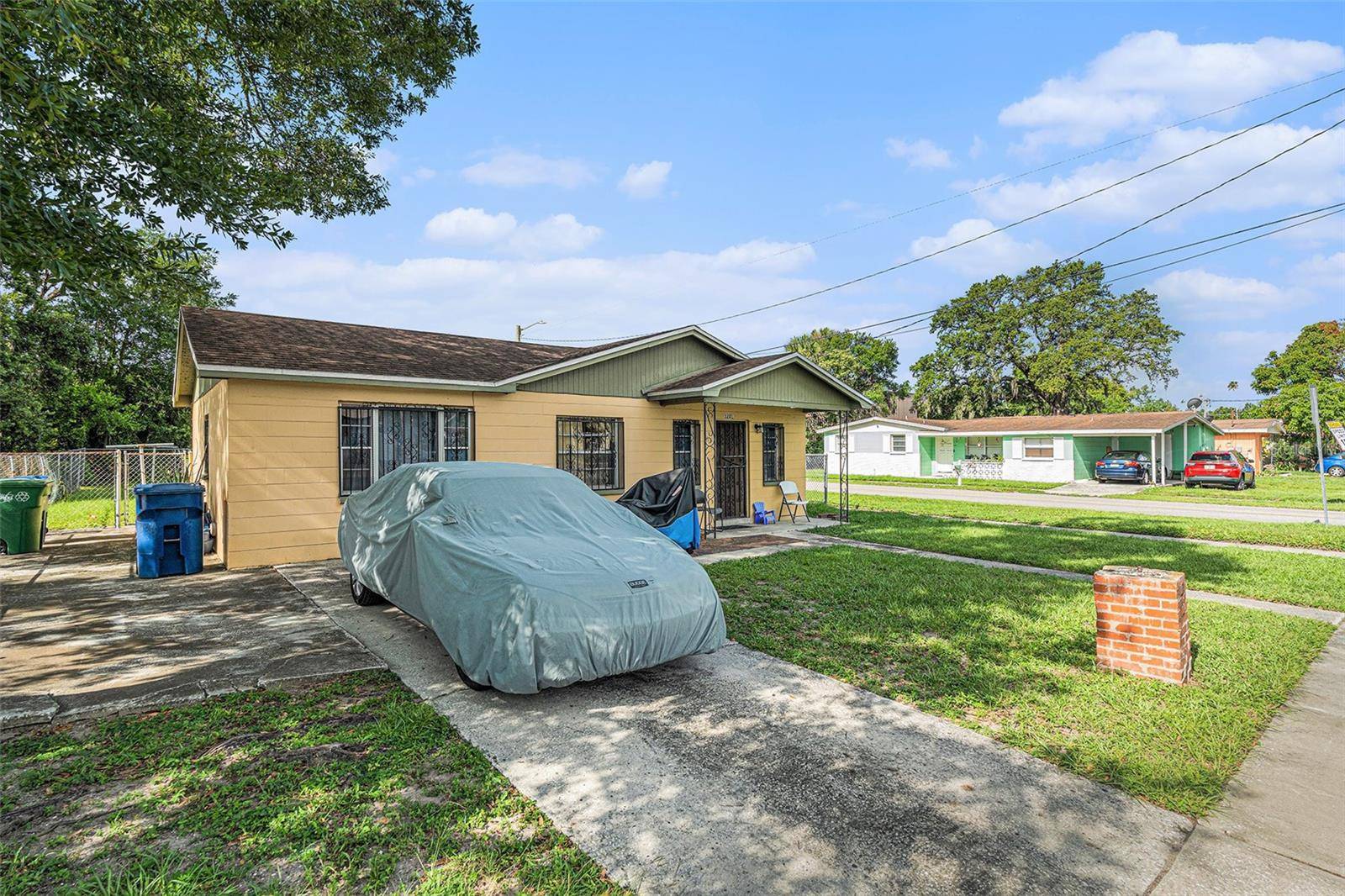 Tampa, FL 33610,3201 E MCBERRY ST