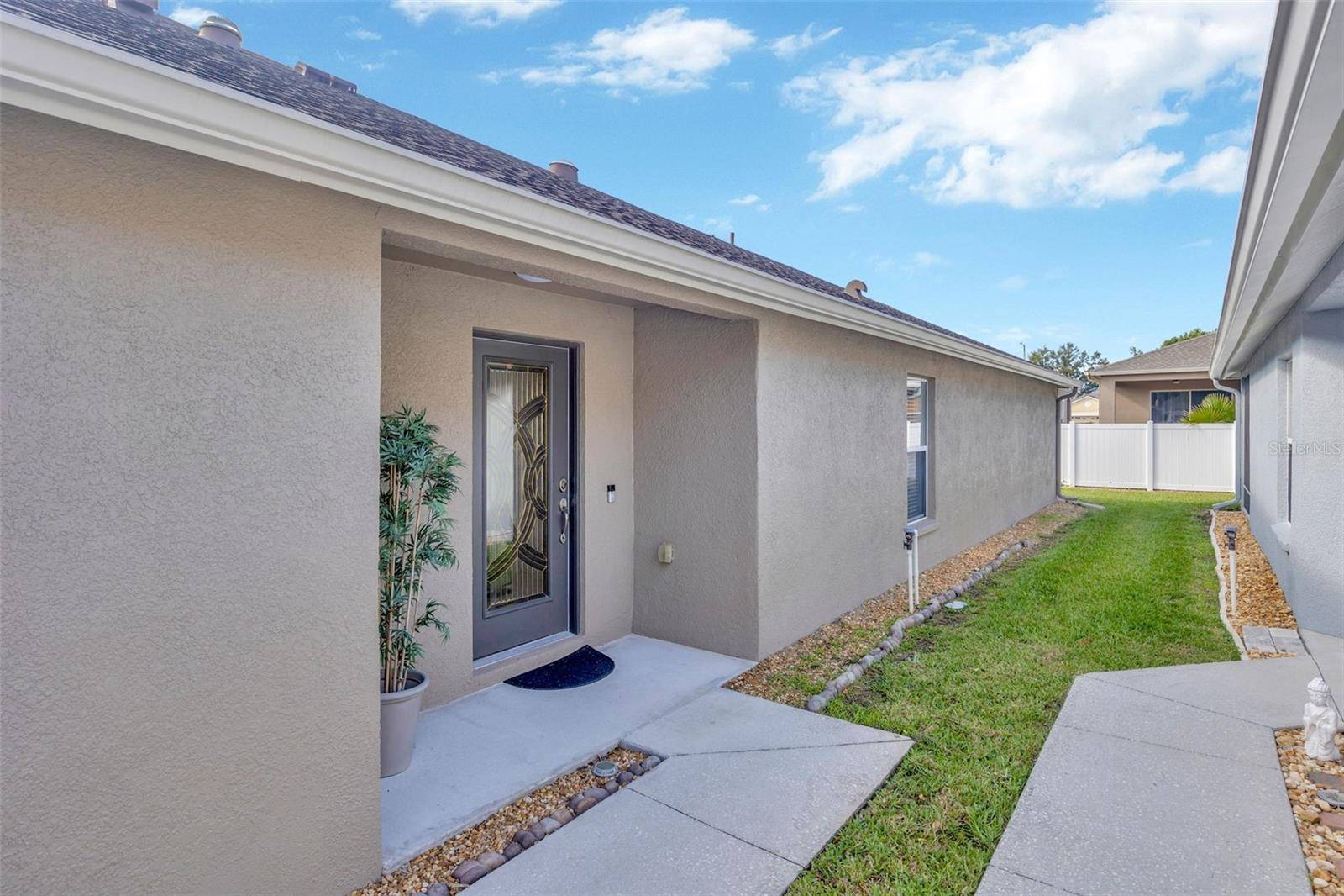 Wesley Chapel, FL 33543,31814 LARKENHEATH DR