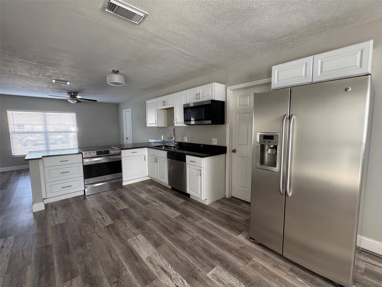 Brandon, FL 33510,1215 WINDSOR CIR