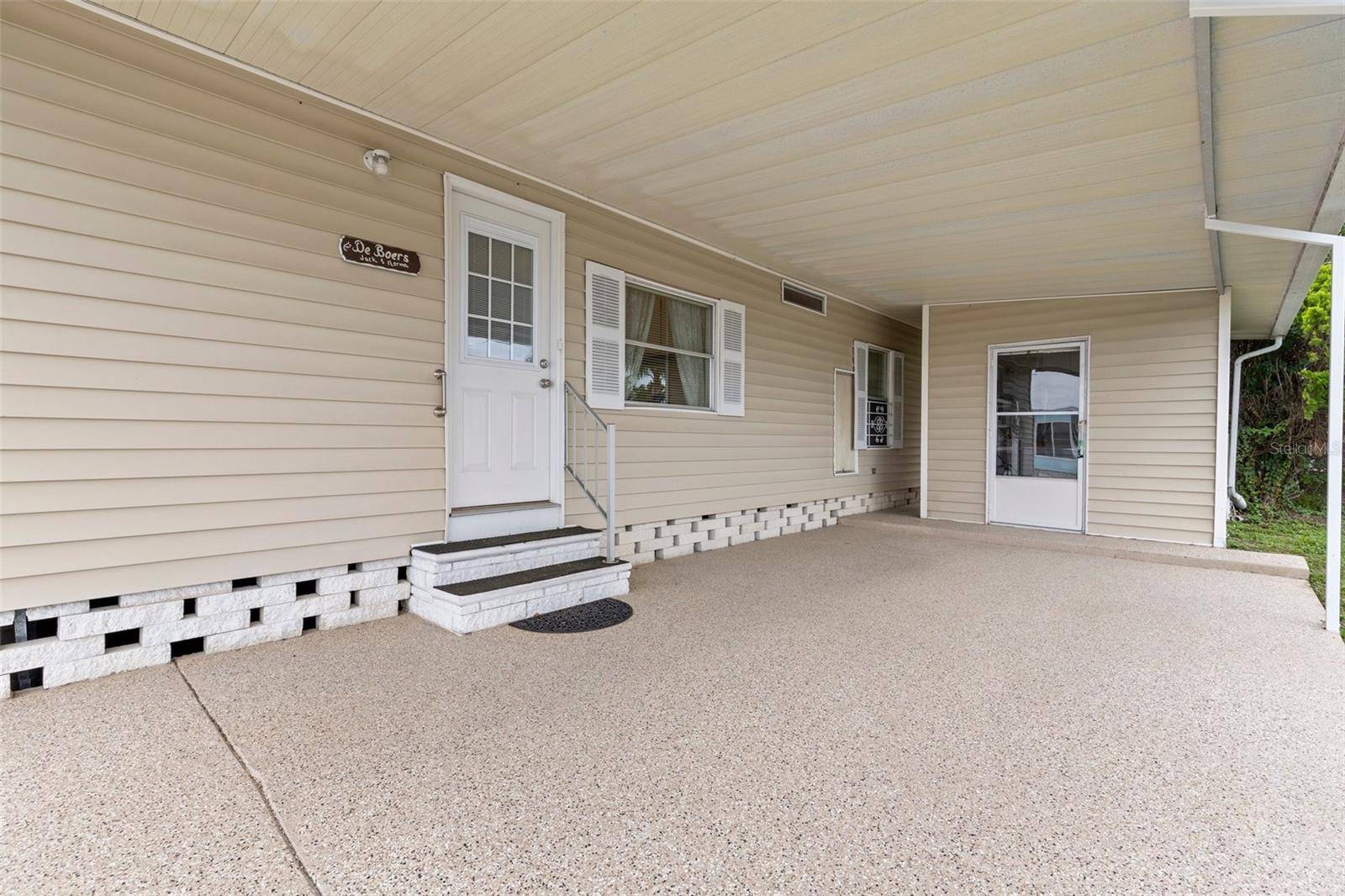 Zephyrhills, FL 33541,7118 EL MEYERS ST