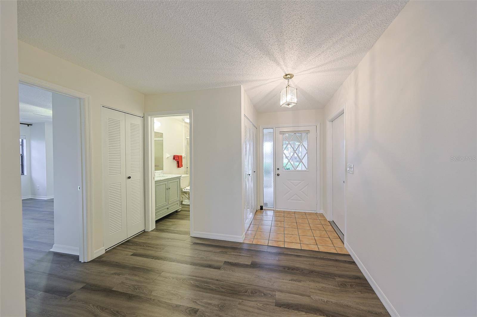 Sun City Center, FL 33573,1508 INGRAM DR #20