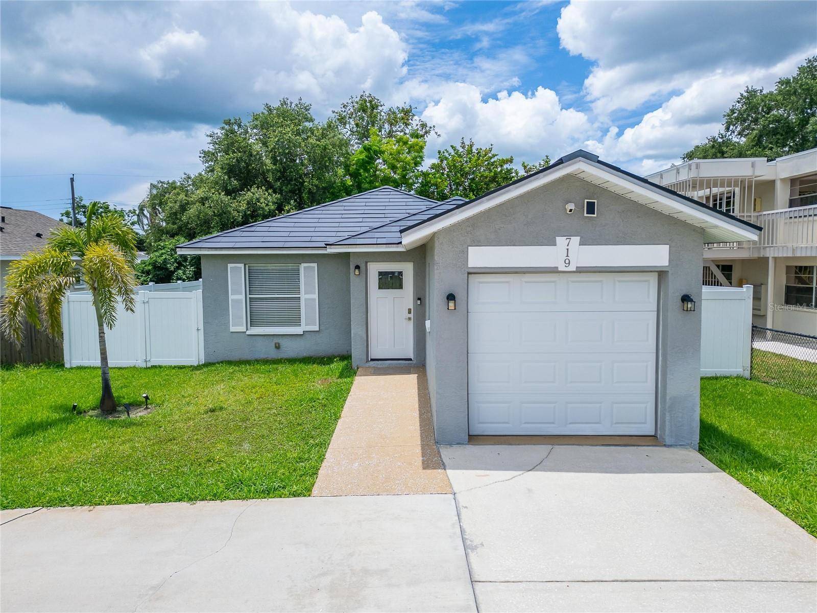 Gulfport, FL 33707,719 58TH ST S