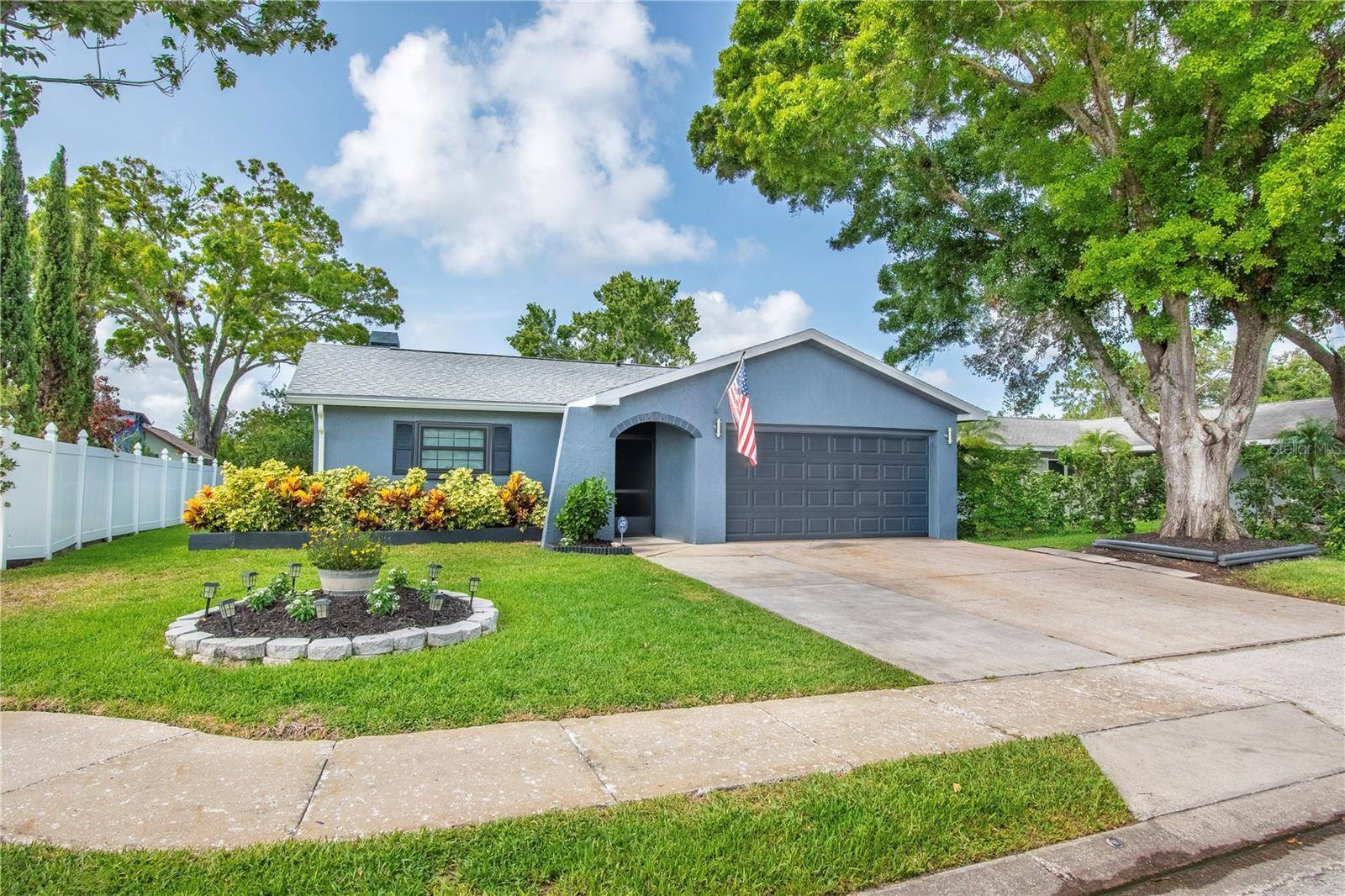Largo, FL 33773,7444 119TH AVE