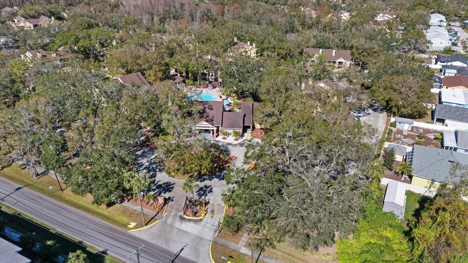 Tampa, FL 33614,8724 MALLARD RESERVE DR #101