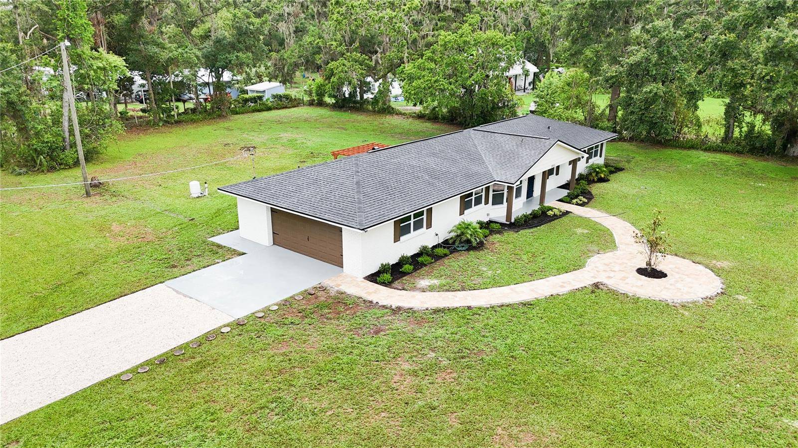 Valrico, FL 33596,2933 STEARNS RD