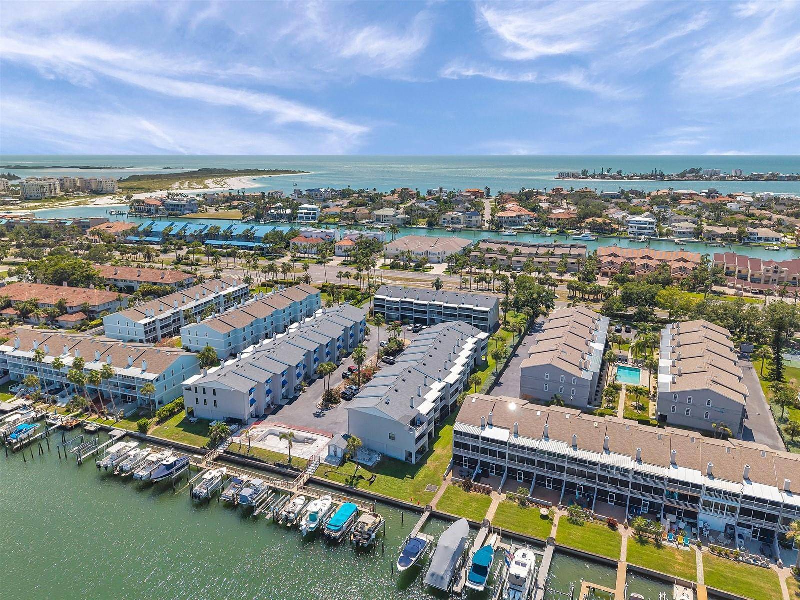 Tierra Verde, FL 33715,745 PINELLAS BAYWAY S #106