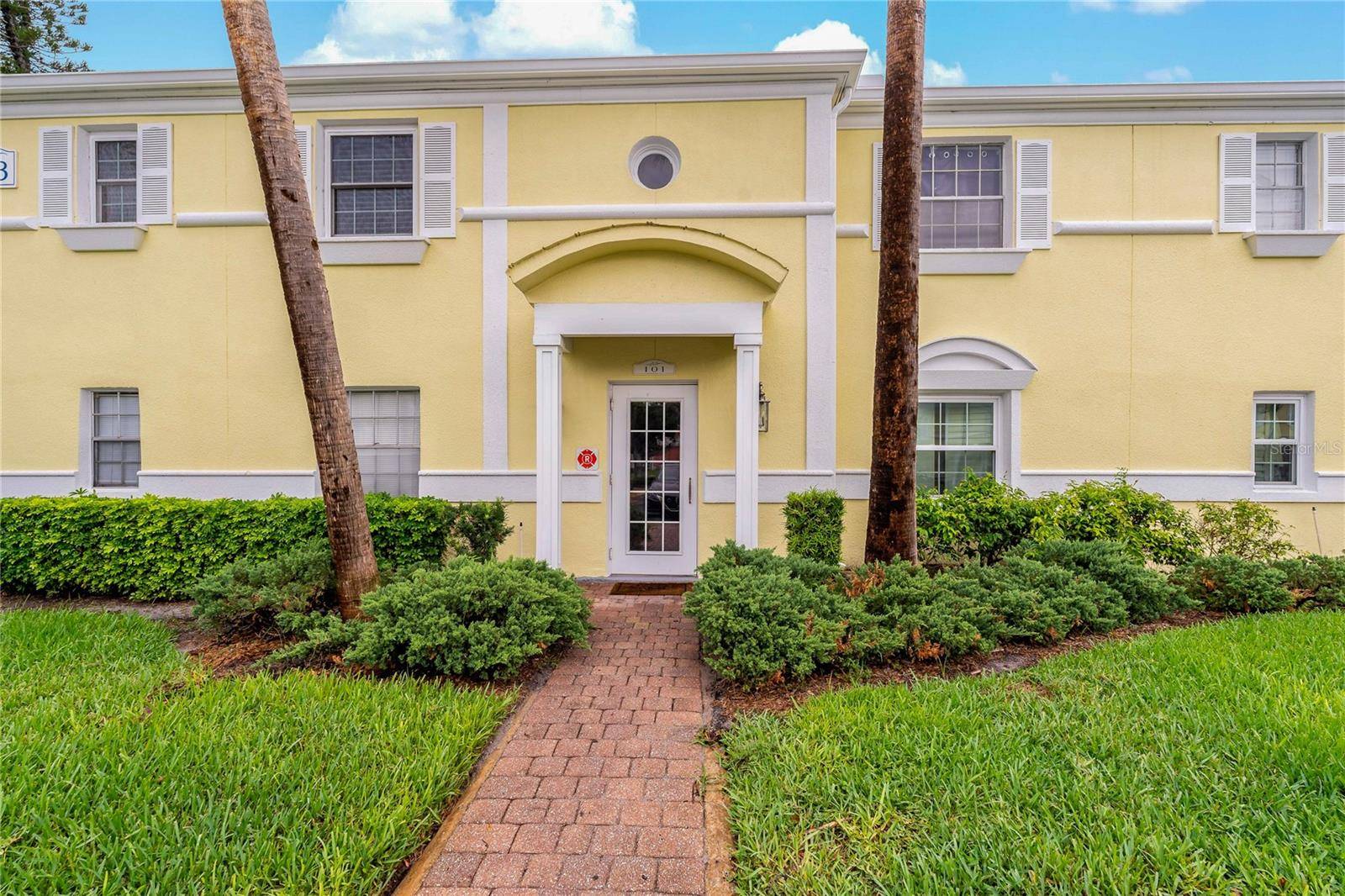 St Petersburg, FL 33705,101 POMPANO DR SE #C