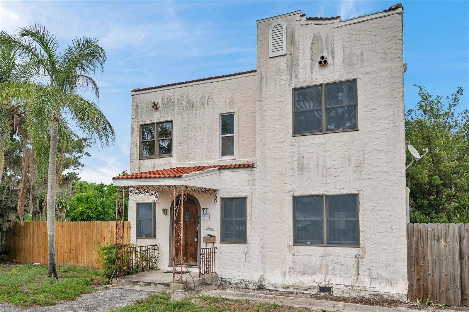 St Petersburg, FL 33712,4900 ALCAZAR WAY S