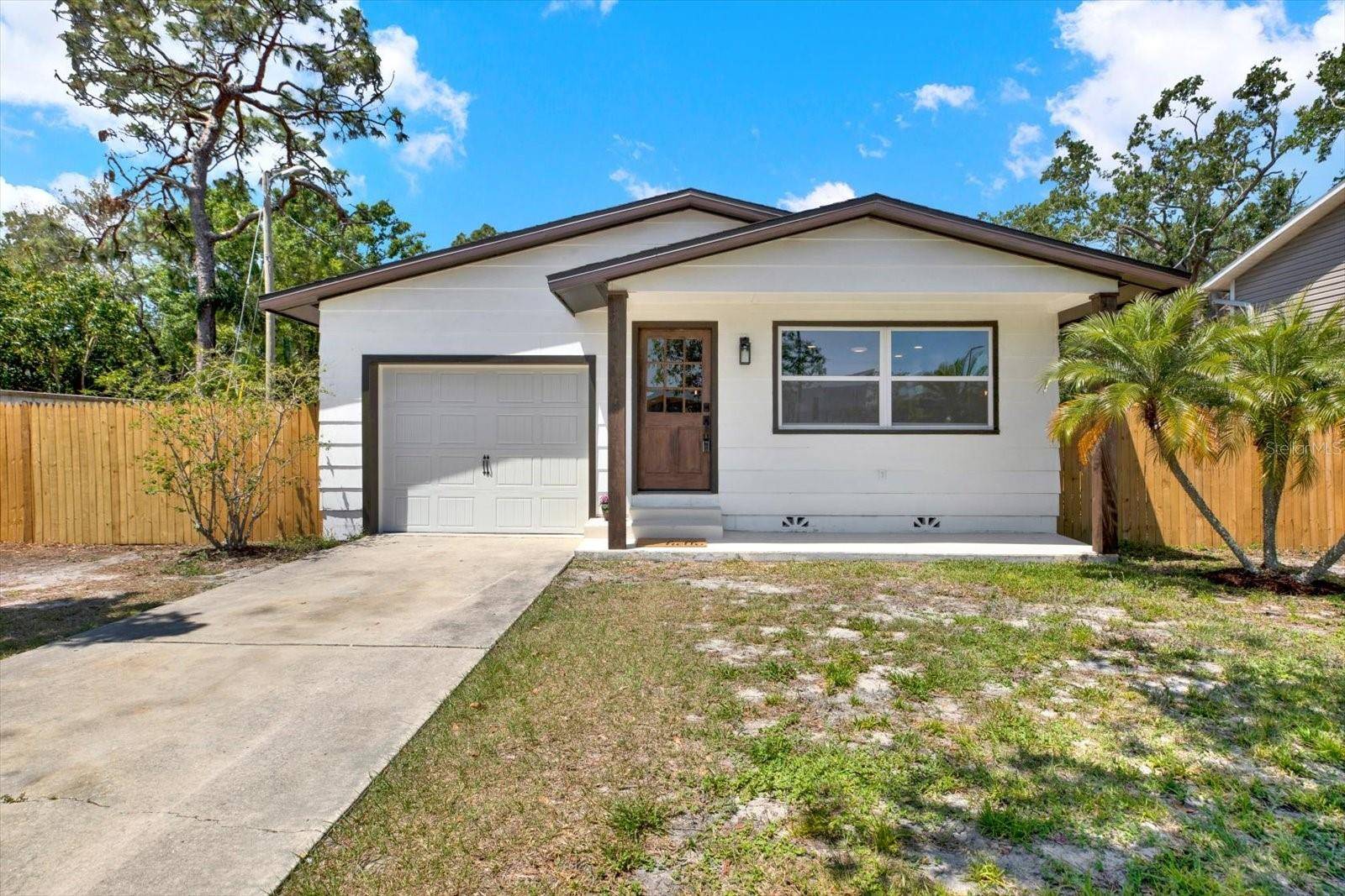 St Petersburg, FL 33702,6220 PERSHING ST NE
