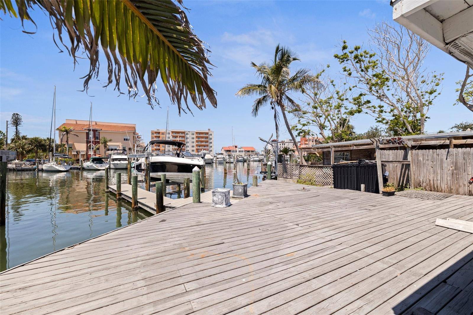 Madeira Beach, FL 33708,253 BOCA CIEGA DR