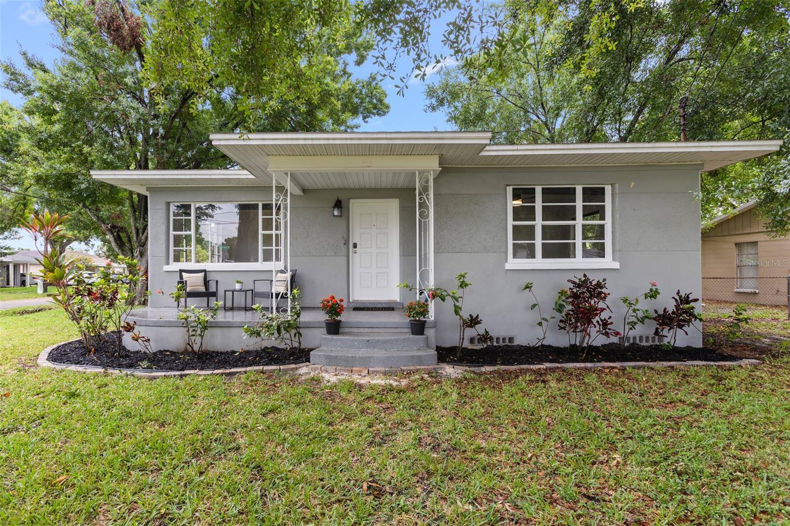 Tampa, FL 33609,2902 W LEMON ST