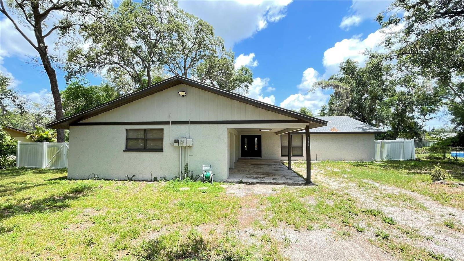 Tampa, FL 33617,5614 KENNY DR