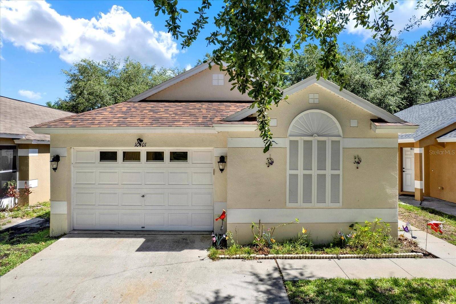 Riverview, FL 33569,10401 LAKESIDE VISTA DR