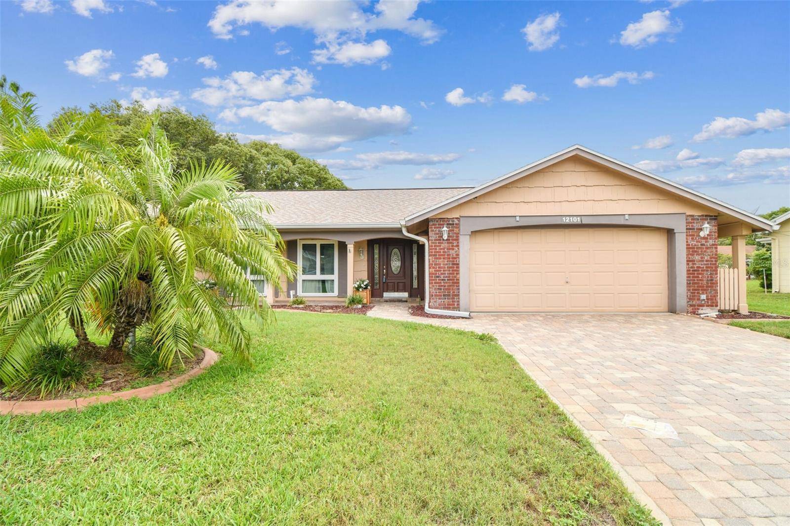 Hudson, FL 34667,12101 MEADOWBROOK LN